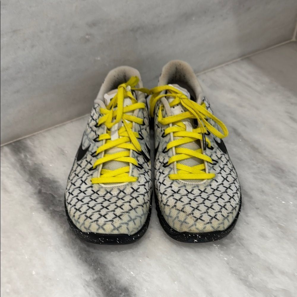 NIKE Metcon 4 ' White Dynamic Yellow ' SKU AO2806 107 white with black Xs size 8 - Picture 4 of 12